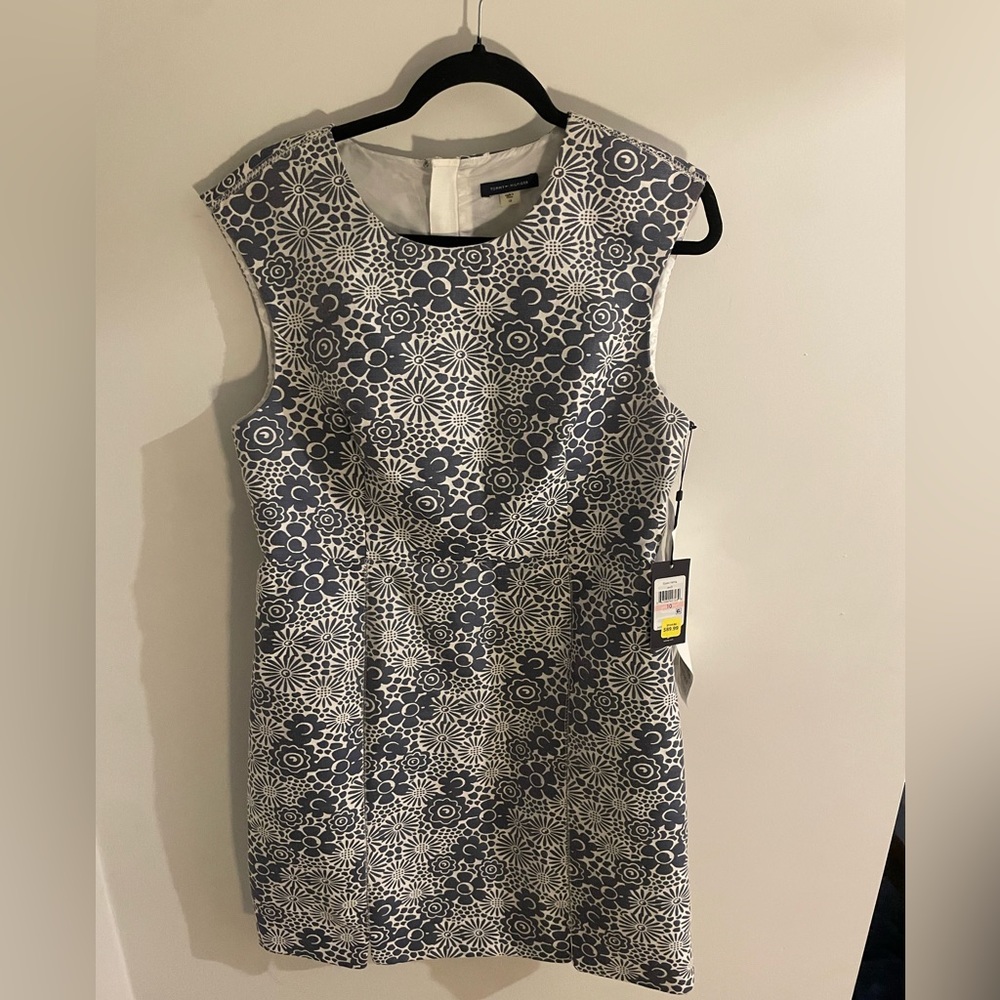 Tommy Hilfiger NWT Blue and White Floral Summer MIDI Dress Size 10